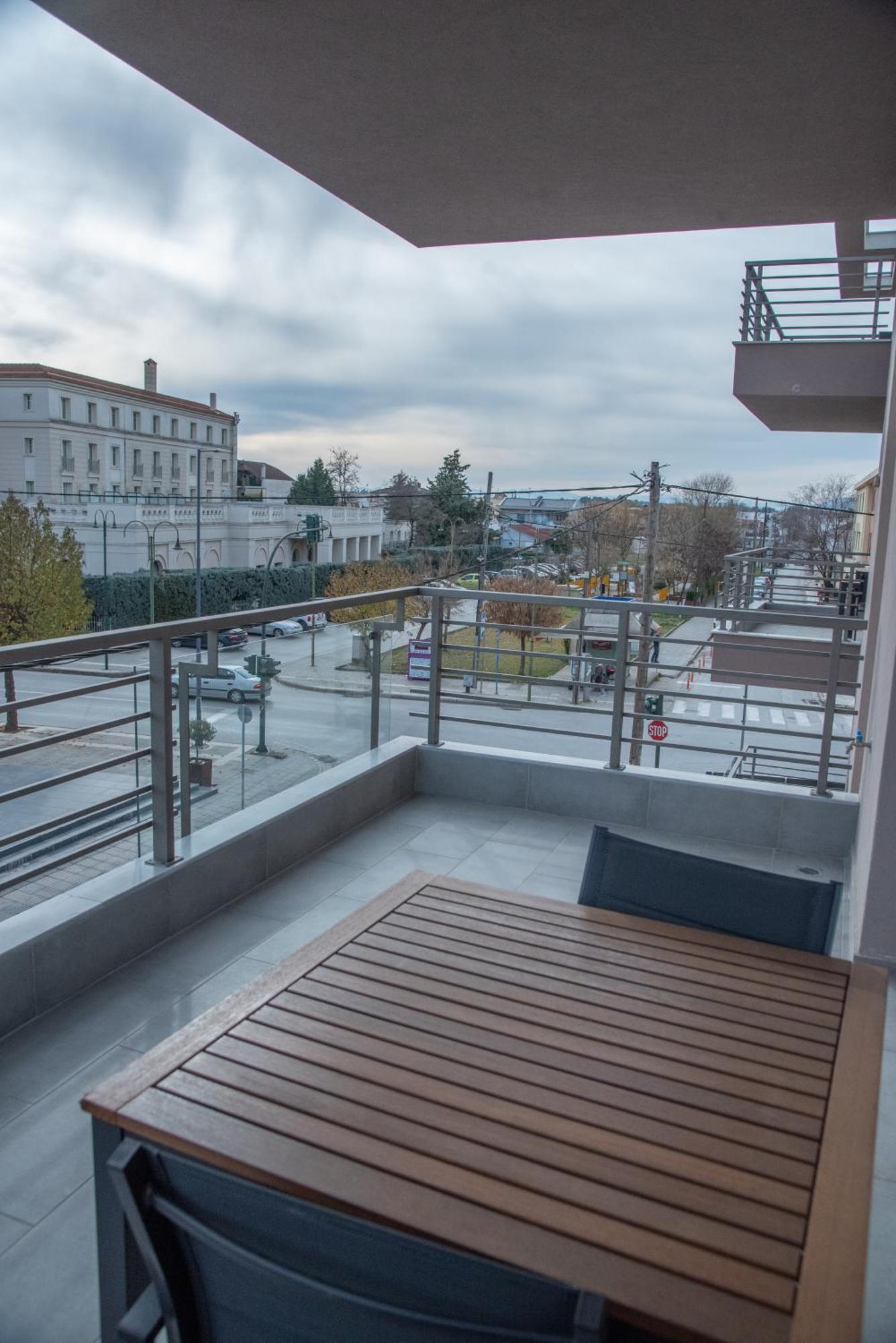 Smart Green Appartments Larissa Exterior photo